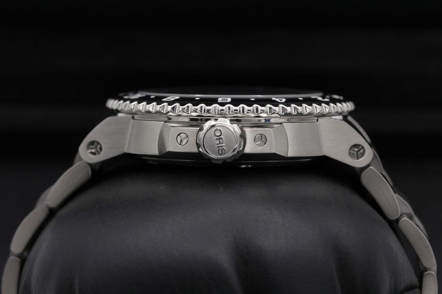 Oris Aquis 01 798 7754 4135-07 8 24 05PEB